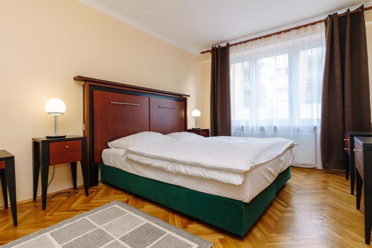 Apartments Tgm 11 Karlovy Vary Eksteriør bilde